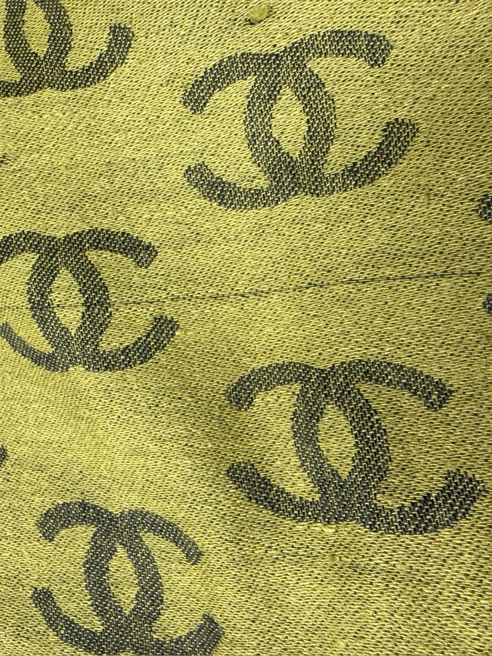 Chanel Logo, Lightweight Wool Large Scarf/ Shawl - Picture 4 of 7